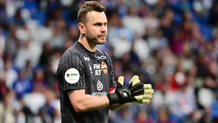 Сергей Ташуев: «Акинфеев зомбирует форвардов»