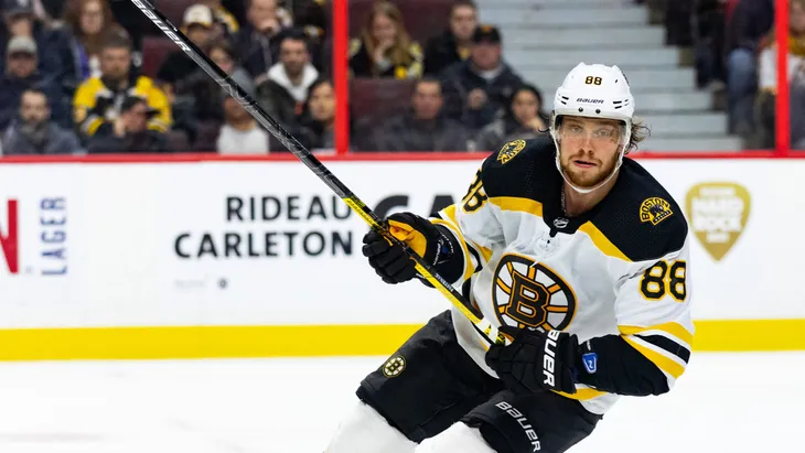 Быстрый гол Хуснутдинова помог «Бостону» обыграть «Сиэтл»