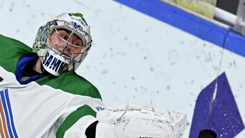 Вратарь Александр Самонов написал письмо болельщикам «Салавата Юлаева»