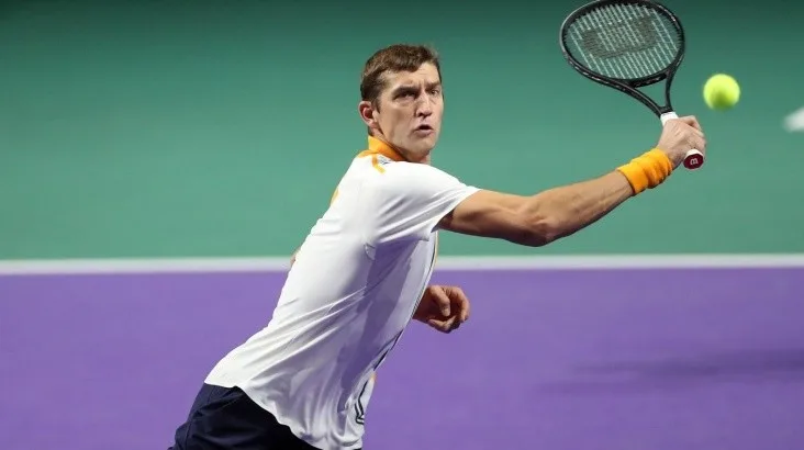 Максим Мирный вошёл в команду Арины Соболенко