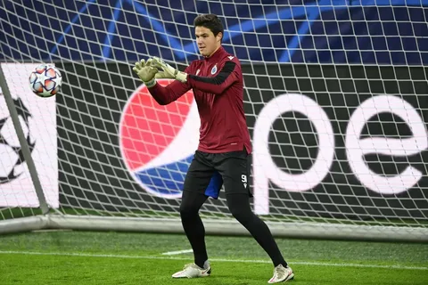 «Манчестер Юнайтед» находится в поисках нового вратаря