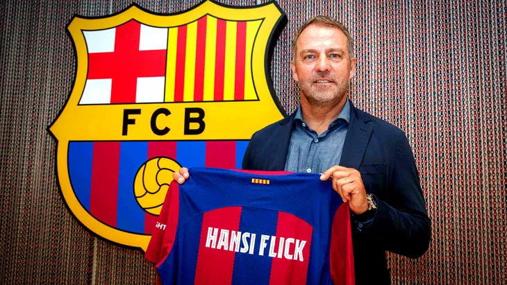 Ханси Флик экстренно решает проблемы с составом перед игрой с «Валенсией»