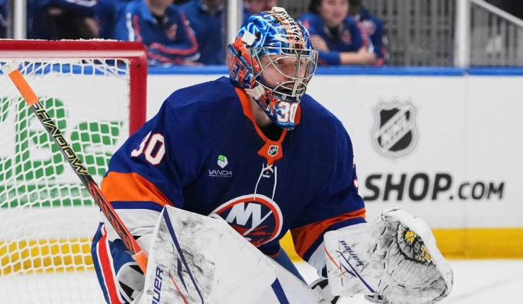 Илья Сорокин установил исторический рекорд НХЛ по «сухим» матчам