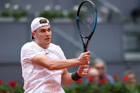 Дрэйпер закончил сезон из-за травмы руки