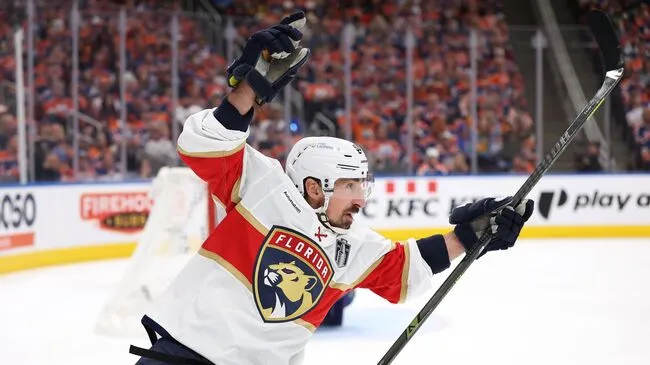  Брэд Маршанд хочет сыграть за Канаду на Олимпиаде в 2026 году