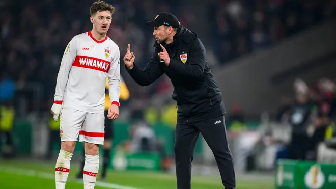 Полузащитник «Штутгарта» Штиллер видит возможность возвращения Хёнесса в «Баварию»