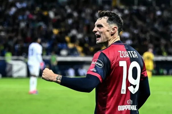 Правый полузащитник Надир Дзортеа перешел в «Болонью» из «Кальяри»