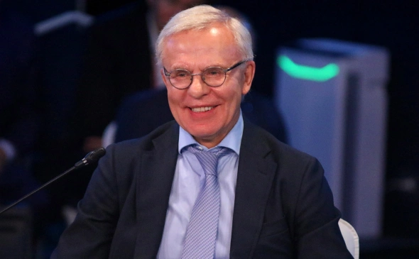 Фетисов хочет заступиться за Бобровского после драки российского вратаря в НХЛ