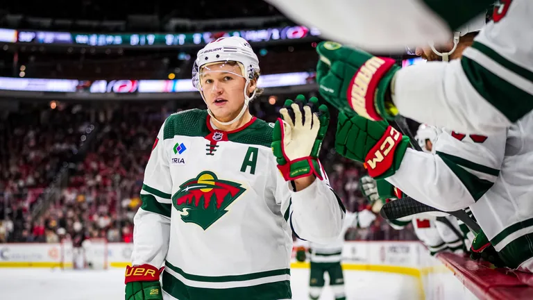 «Миннесота» взяла реванш у «Чикаго» в предсезонном матче НХЛ