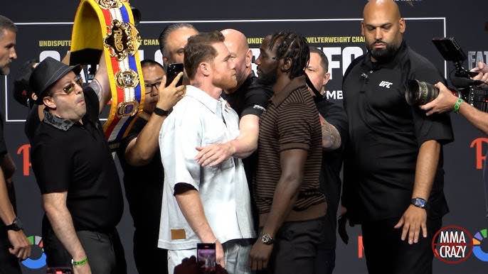 Физическая форма Теренса Кроуфорда ошеломила Джо Рогана