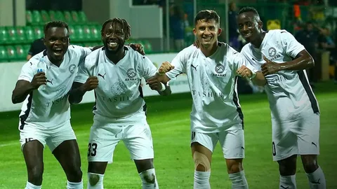 "Линкольн Ред Импс" -" Ноа": Гости вряд ли проиграют