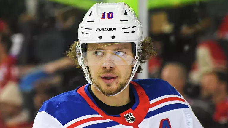 Панарин объяснил, почему не хотел подписывать новый контракт с «Рейнджерс»