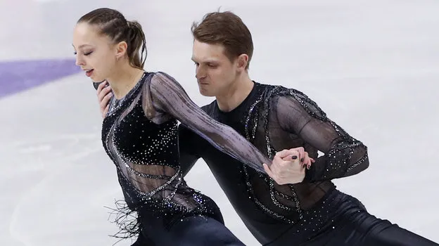 Тарасова и Морозов хотят оценить четверной выброс Бойковой и Козловского