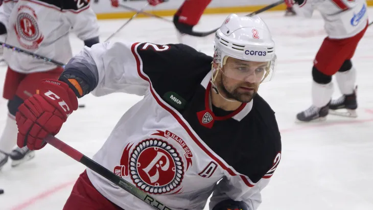 Головков уходит из хоккея после 781 матча в КХЛ