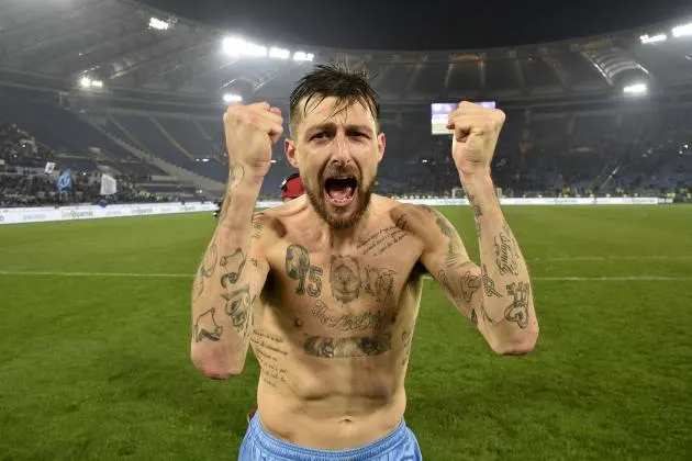 Ачерби против Кейна: Интер запускает своего «охотника за голеадорами»