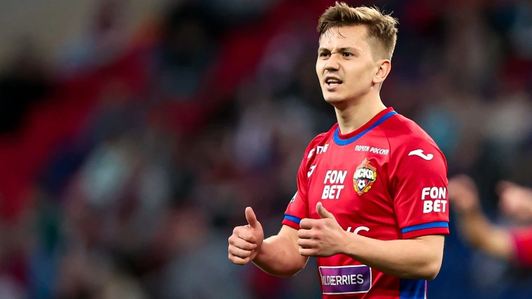 ЦСКА объявил о продлении контракта с Иваном Обляковым