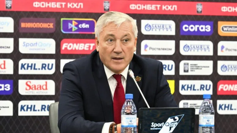 Плющев раскритиковал назначение Кравца в «Барыс»