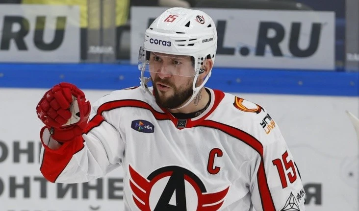 Анатолий Голышев дисквалифицирован на два сезона КХЛ из-за допинг-пробы