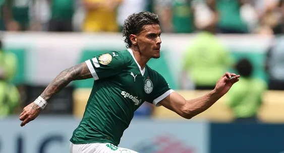 «Бенфика» подписала Ричарда Риоса