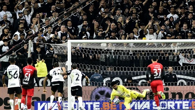 «Коринтианс» в четвёртый раз подряд вышел в полуфинал Кубка Бразилии