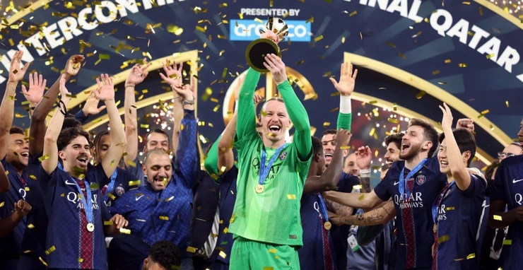 Губерниев назвал Матвея Сафонова героем года в российском футболе