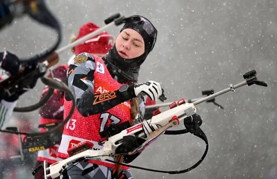 Стало известно, что биатлонистка Томшина не выступит на этапе Кубка в Демино