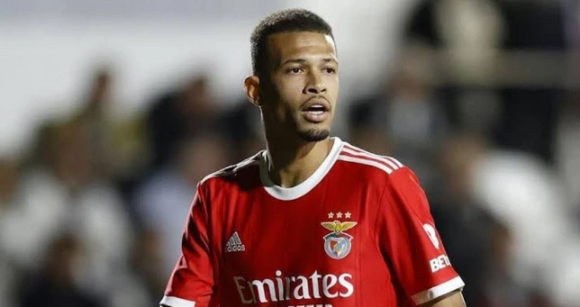 Жоао Виктор рассказал, почему не заиграл в «Бенфике»