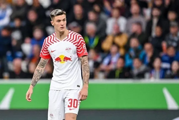 Аморим ответил на слухи об интересе «Манчестер Юнайтед» к Шешко