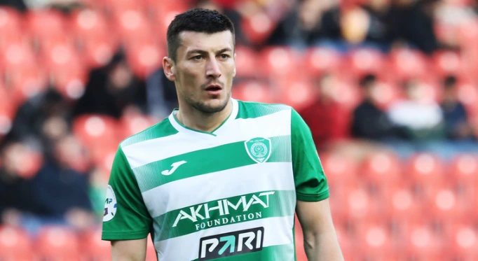 «Ахмат» объявил о расторжении контракта с центральным защитником