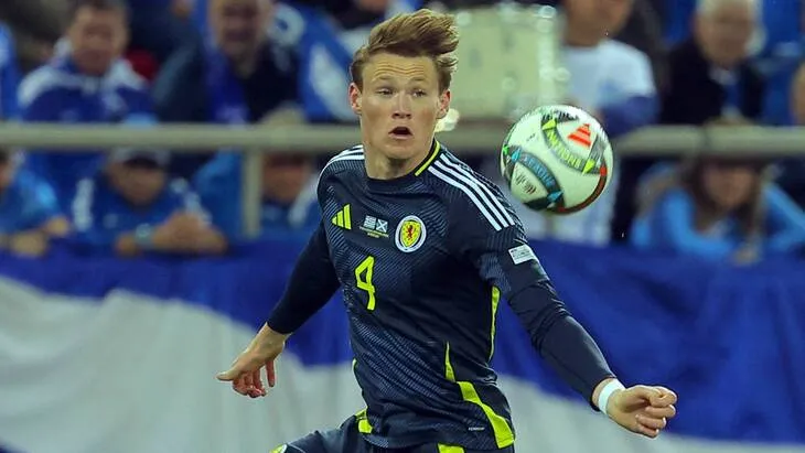 Хёйлунн и Мактоминей помогут «Наполи» в матче с «Торино»