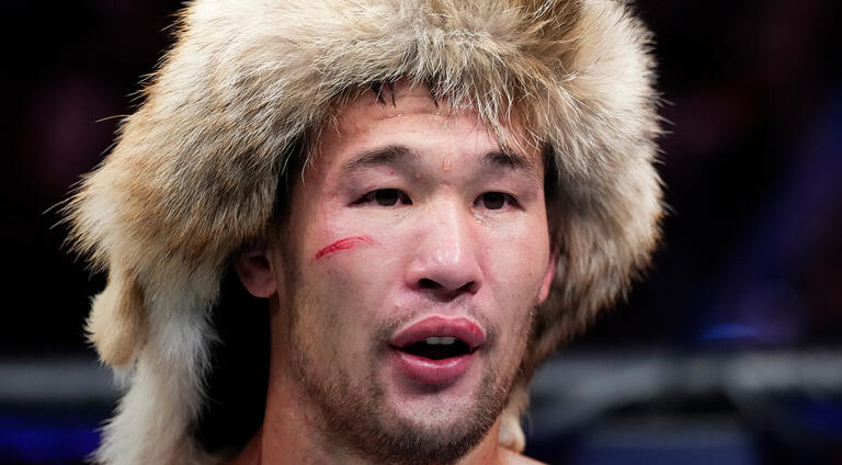 Жена и сын бойца UFC Шавката Рахмонова выжили в страшном ДТП в Казахстане