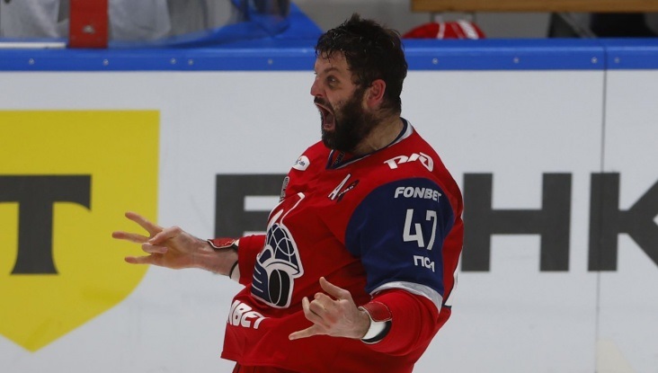 Жарков о Радулове: «Грызлись на тренировках с ним»