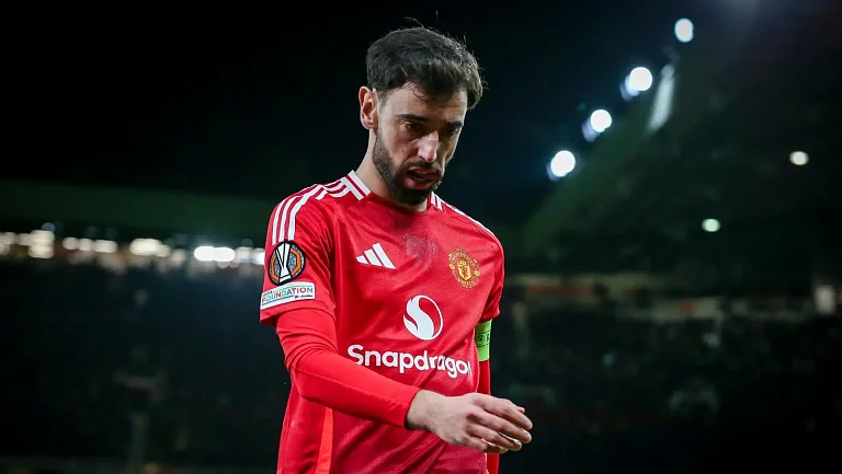 Скоулз критикует Аморима за позицию Бруну Фернандеша на поле