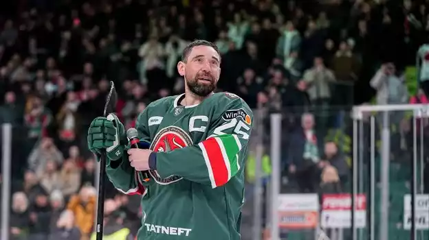 Данис Зарипов прокомментировал неудачные трансферы «Ак Барса» в межсезонье-2025