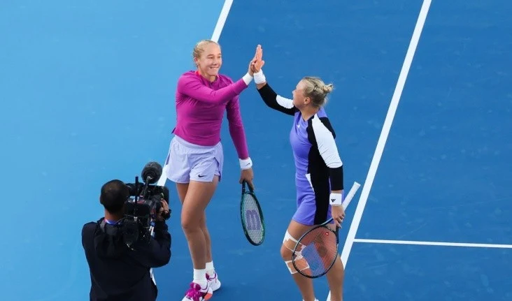 Стали известны соперницы Андреевой и Шнайдер в женском парном разряде