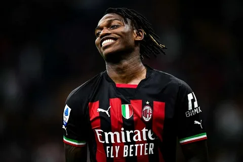 Рафаэль Леао вернулся в «Милан»