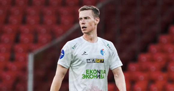 Бывший форвард «Факела» Ильин продолжит карьеру в «Сочи»