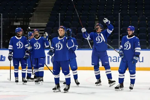 Динамовцы сокрушают «Белых Медведей» в Челябинске