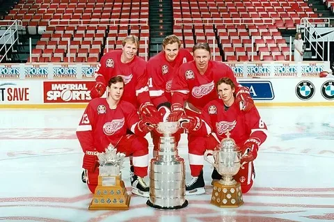 Вячеслав Фетисов: «Константинов мог стать самым дорогим защитником в НХЛ»