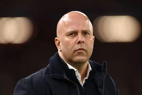 Слот похвалил форму Грилиша в «Эвертоне» перед дерби Мерсисайда
