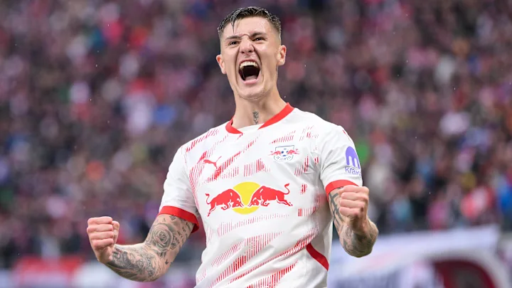 Фабрицио Романо: несмотря на приход Мбемо «МЮ» пойдет за нападающим