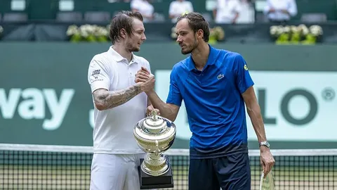 Стало известно, какие российские теннисисты выступят на ATP-500 в Дубае