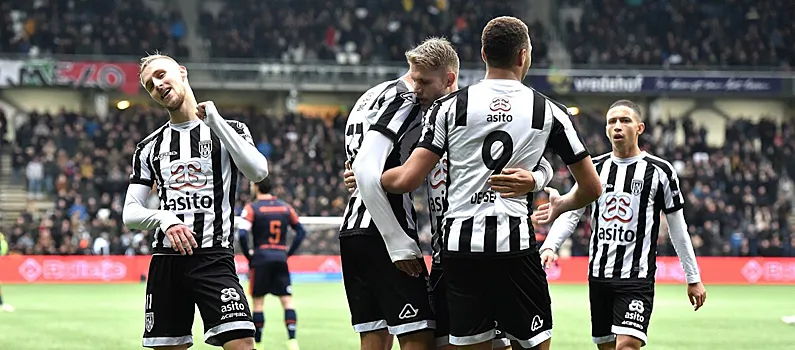 Хераклес — Фейеноорд: прогноз (19 октября 2025)