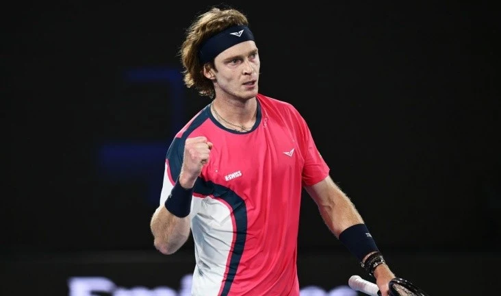 Россия вышла на второе место по числу игроков во втором круге US Open — 2025