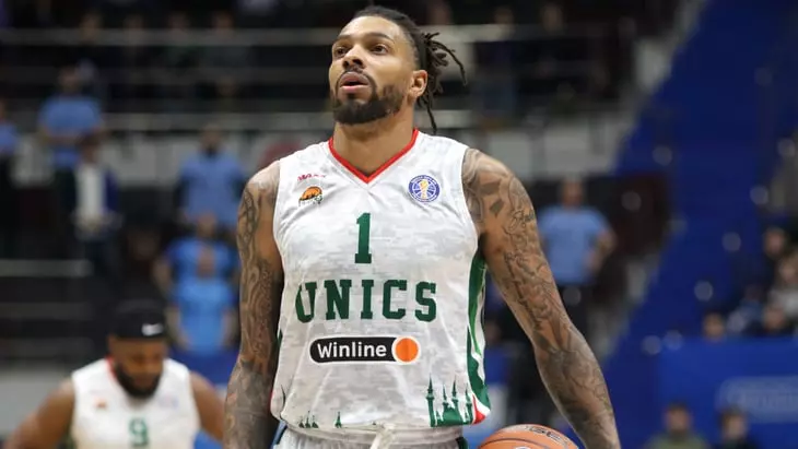 Девон Акун-Пёрселл покидает УНИКС 