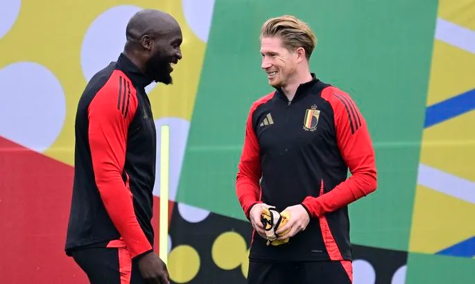 Бёкема рассказал о звёздных партнёрах и причинах перехода в «Наполи»