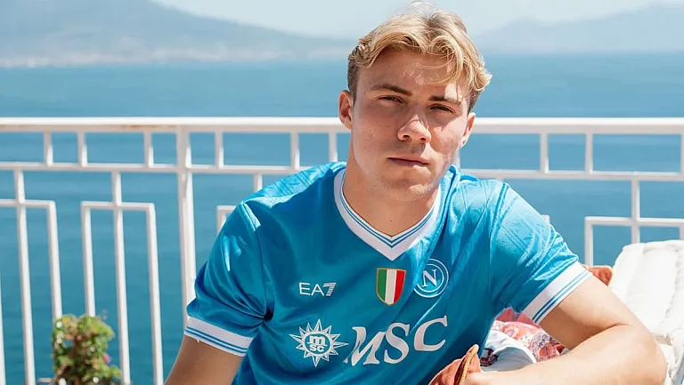 Хёйлунн стремительно завоевал доверие Антонио Конте в «Наполи»