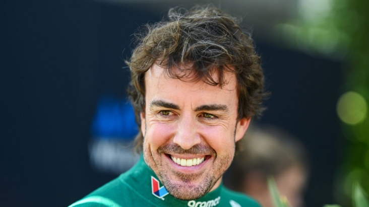 Алонсо рассказал, как решить проблемы видимости в дождливых гонках Формулы-1