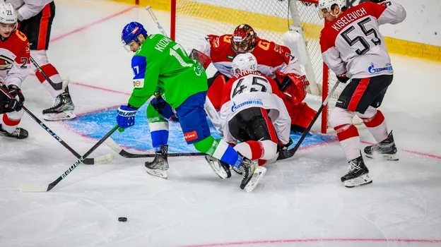 Расписание матчей КХЛ на 13 января: «Авангард» сыграет с «Салаватом Юлаевым»