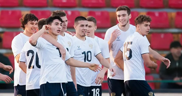 Молодёжная сборная России крупно обыграла Киргизию в финале